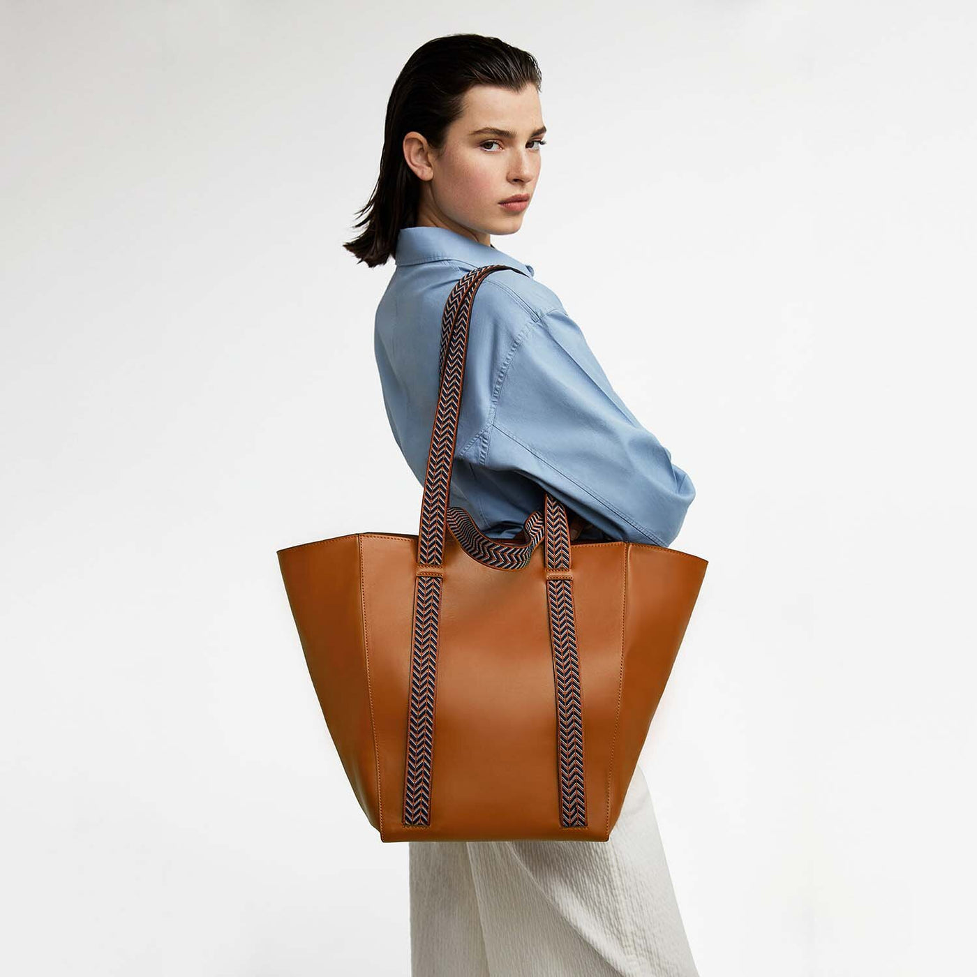 loewe oversized leather tote bag #color_herringbone-camel